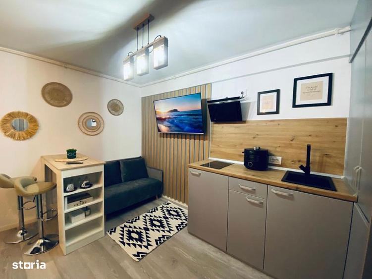 Mamaia Sat prima linie la Mare doua studiouri moderne etaj 2 si 3 - 1