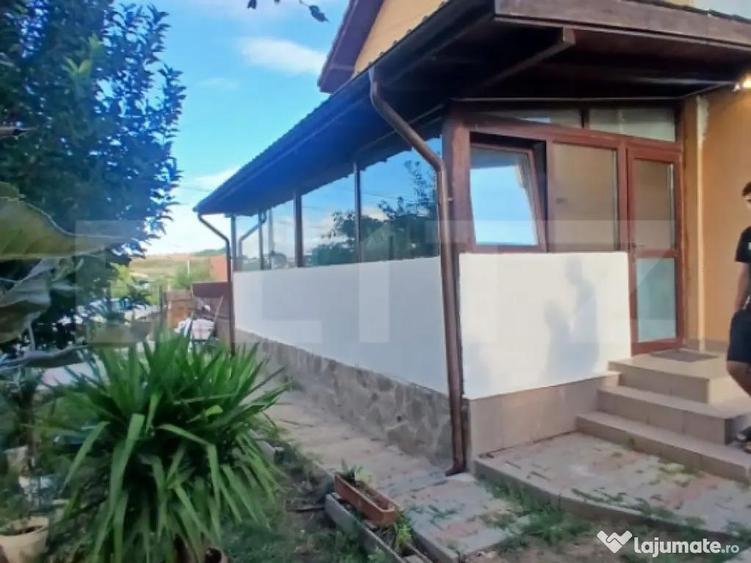 Apartament la casa 4 camere - Bucium - 10