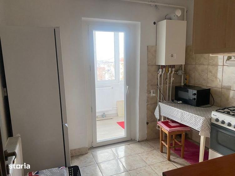 Inchiriez apartament 2 camere in Obcini - 1