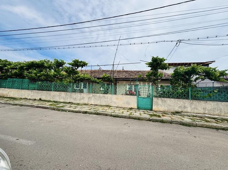 Casa batraneasca - Teren 246mp Constanta zona Coiciu - 2