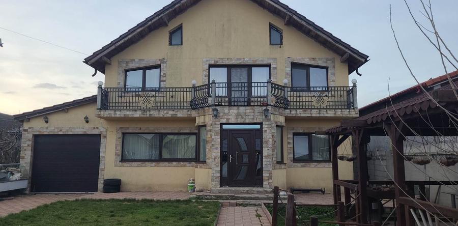 Zona C, P+1, partial mobilata si utilata - 4