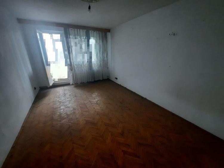 Apartament cu 2 camere decomandat, etajul 2/10, zona Alexandru cel Bun - 2