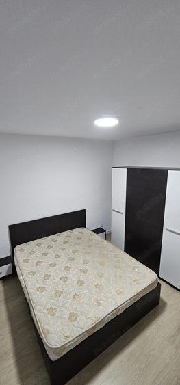 Vand apartament 2 camere renovat, mobilat si utilat 63000 - 8