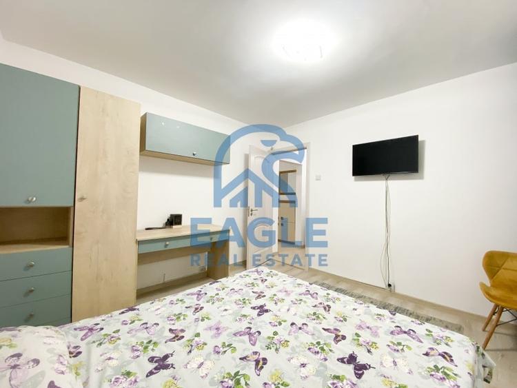 Inel 2 - 3 Camere Modern cu 2 Balcoane pe termen lung - 13