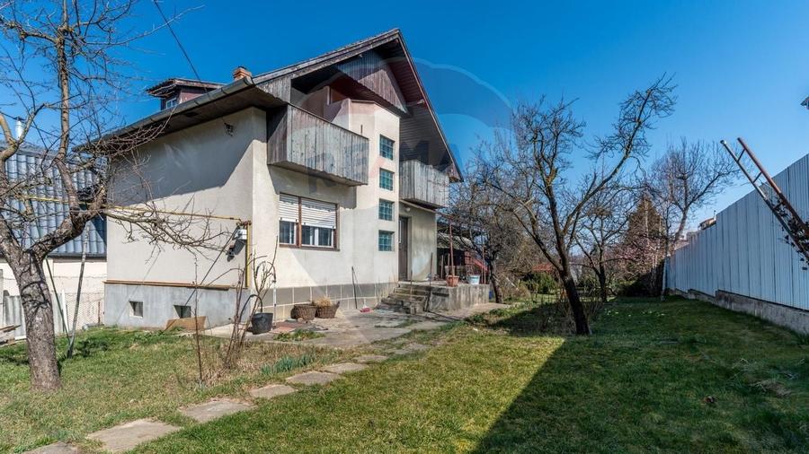 Teren intravilan Gruia, 2,491mp, ideal una-doua case - 1