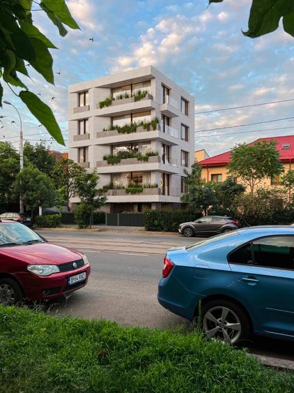 Teren Domenii cu autorizatie de constructie in curs - 1