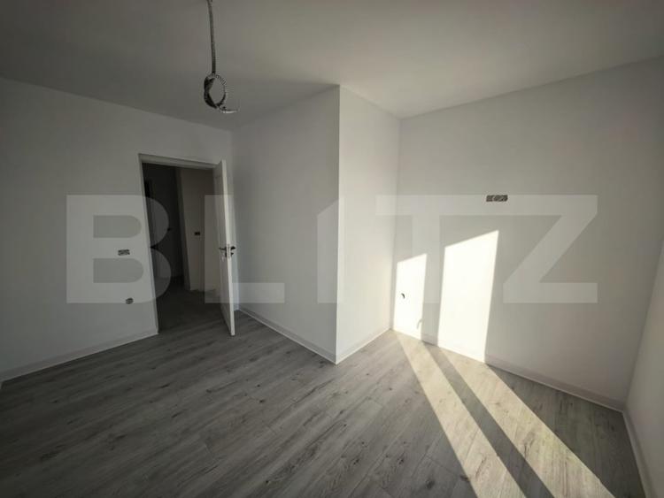 Casa la rosu  4 camere, 106 mp, zona Miroslava - 8