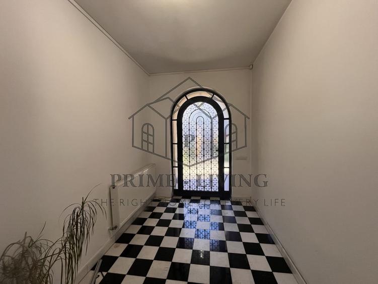 VILA INTERBELICĂ LA INCHIRIERE IN ZONA 1 MAI - 1