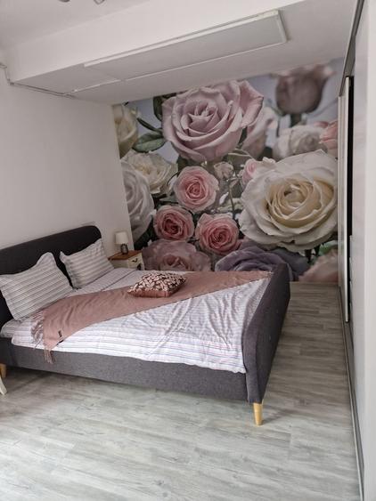 Piata Romana, blocul Eva, 2 camere lux - 1