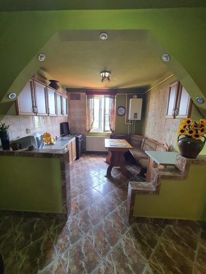 Vanzare apartament 2 camere, decomandat in Ludus - 2