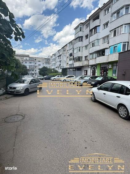 De Inchiriat spatiu comercial, zona centrala cu vad , pret 400 euro !! - 1