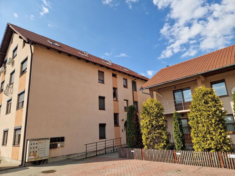 Inchiriez apartament panoramic 90mp utilat - 2