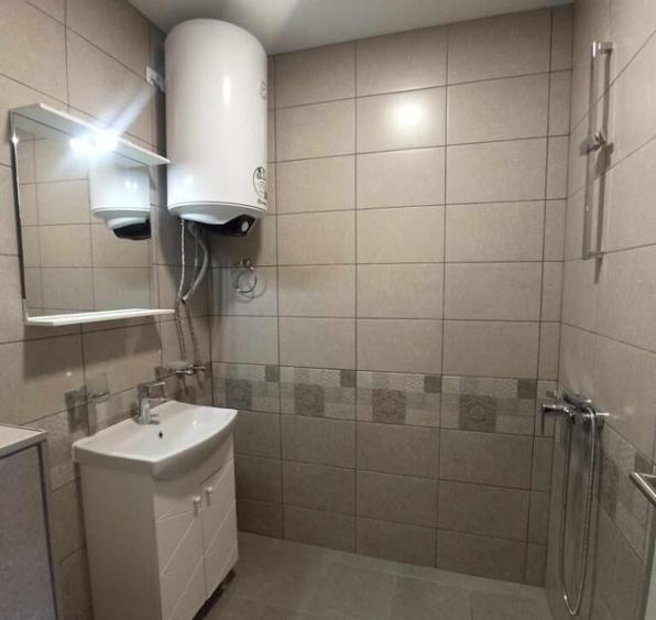 Gheorghe Lazar apartament de vanzare o camera - 2
