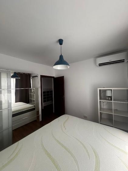 Apartament cu 2 camere semidecomandat, mobilat în 1 Mai
