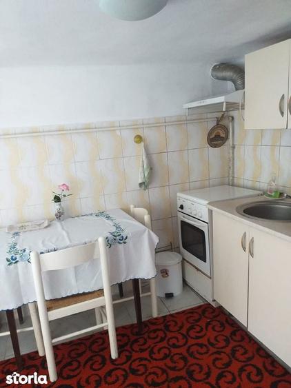 Casa de vanzare, Cocorastii Caplii , jud Prahova 7 camere, - 8