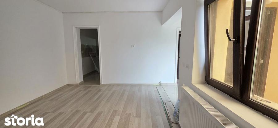 Medeea Casa cu 5 camere Teren 220 mp. ideal locuinta sau sediu firma ! - 11
