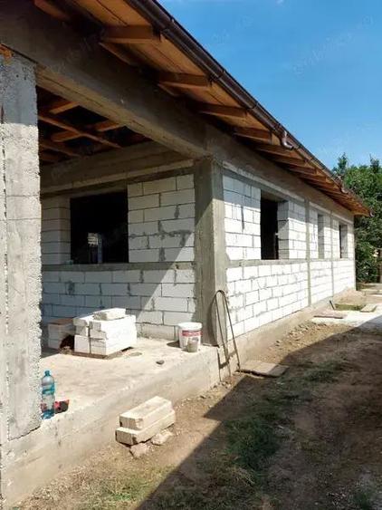 Vand casa la rosu si teren T.Vladimirescu,Galati - 1