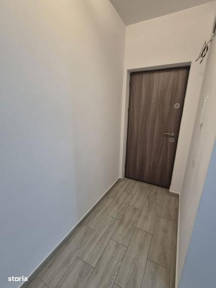 Ap. 2 camere , decomandat , loc de parcare - Giroc - 5