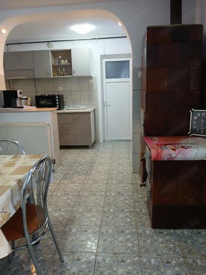 Vand, schimb casa in Ineu, jude?ul Arad - 9