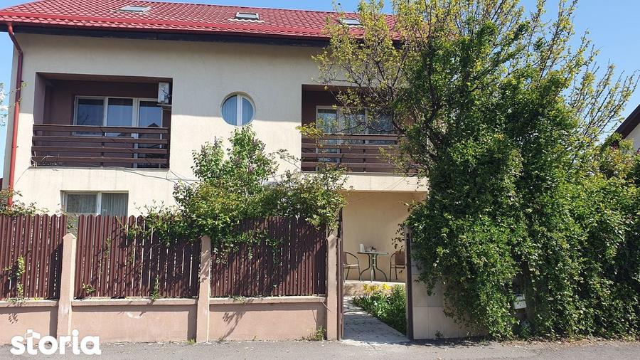 Casă cu 5 camere decomandat cu Canalizare în Theodor Pallady