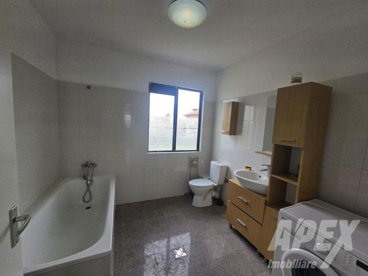 Spațiu comercial, de 144 mp, în Clinceni