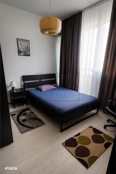 Apartament cu 3 camere, mobilat în Romană