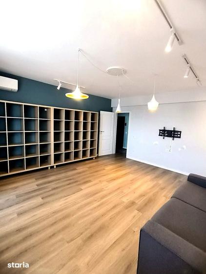 Apartament cu 2 camere decomandat în Apărătorii Patriei