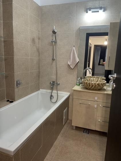 Apartament cu 2 camere decomandat în Militari