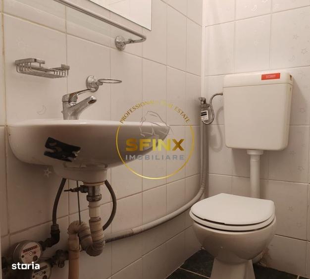 Apartament cu 3 camere decomandat, mobilat în Tei