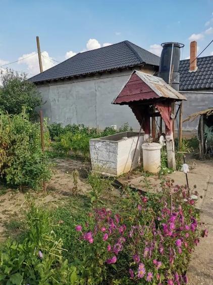 Casă cu 5 camere în Păuleasca