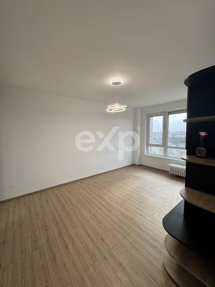 Apartament cu 3 camere decomandat, mobilat în Grivița
