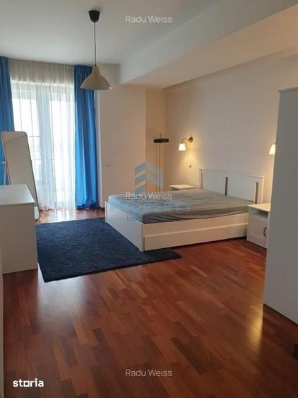 Apartament cu 4 camere în Central