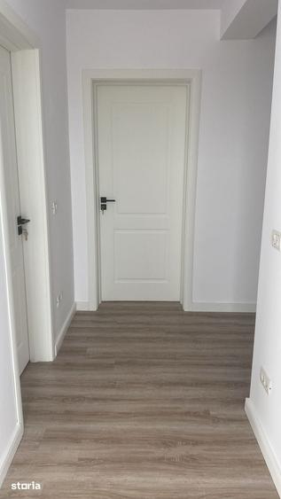 Casă cu 4 camere cu Teren 340 Mp în Malu Mare
