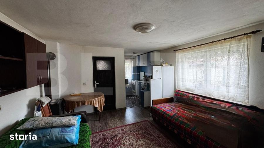 Casă cu 3 camere cu Teren 1180 Mp în Săsciori