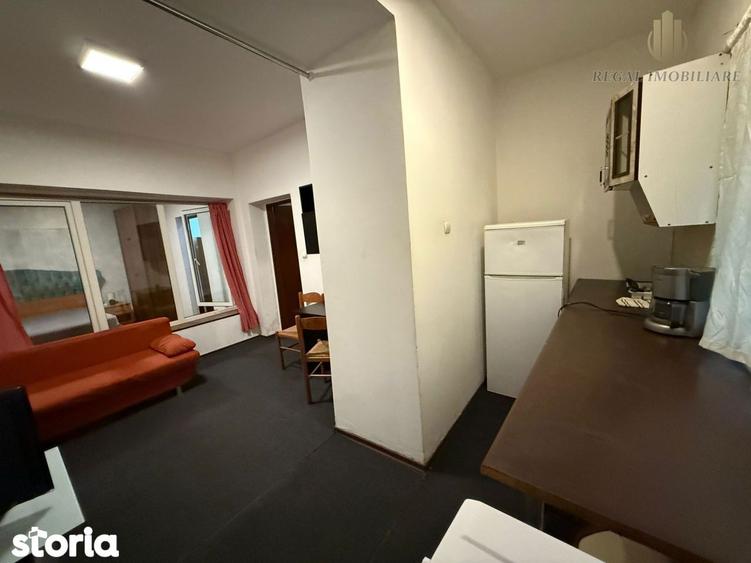 Apartament cu 2 camere, mobilat în Centrul Istoric