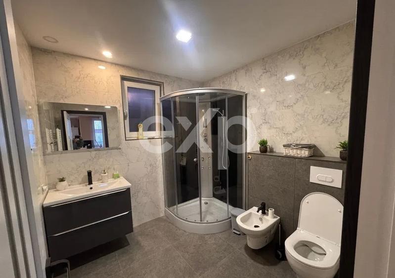 Apartament cu 2 camere decomandat, mobilat în Între Lacuri