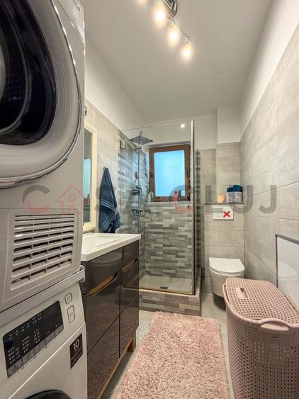 Apartament cu 4 camere decomandat, mobilat în Borhanci