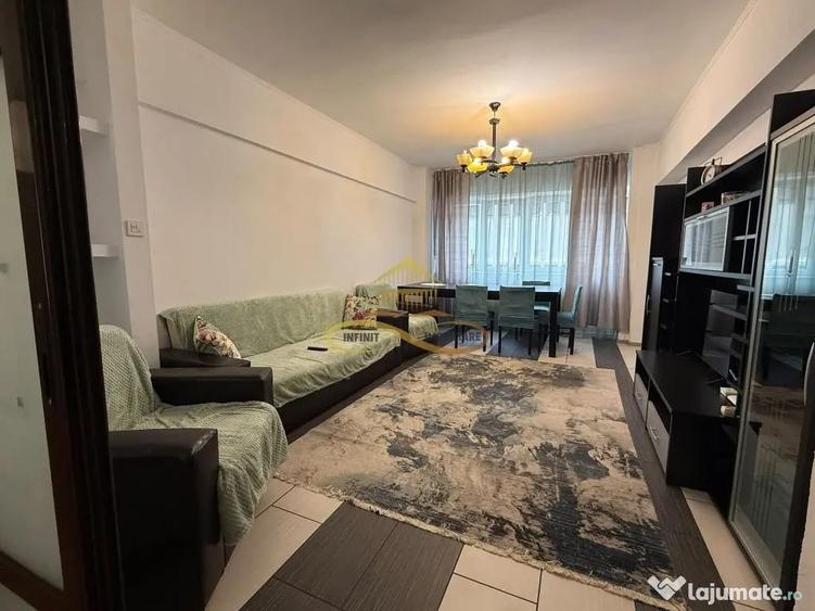 Apartament cu 3 camere decomandat în Central
