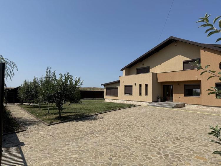 Inchiriez duplex platoul Craiovei - 1