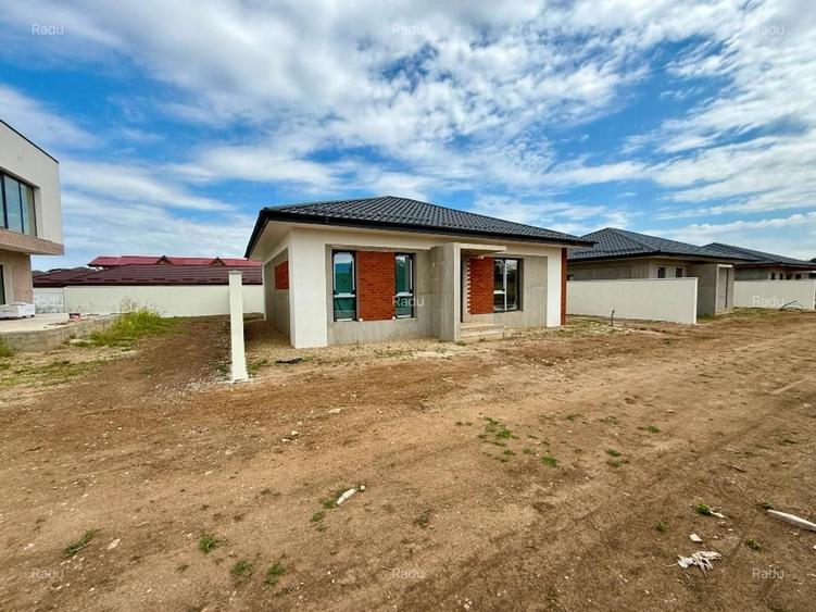 Case individuale, parter + pod, 135 mp utili, teren 400 mp - 6