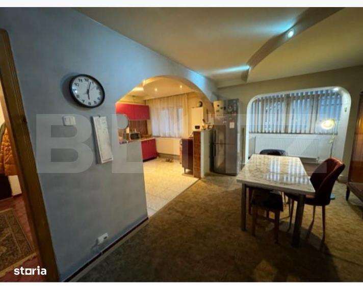 Apartament 4 camere,decomandat, 85,5 mp, etaj 4, Campulung Moldovenesc - 1