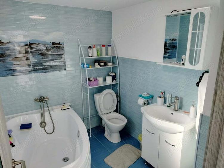 Vanzare casa curte prahova - 8