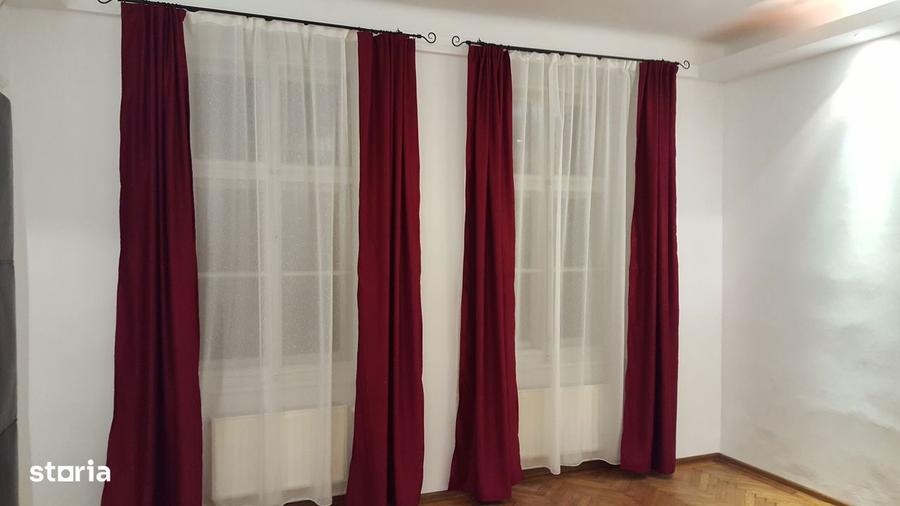 Apartament 3 camere la parter langa Parcul Sub Arini strada Rennes - 4