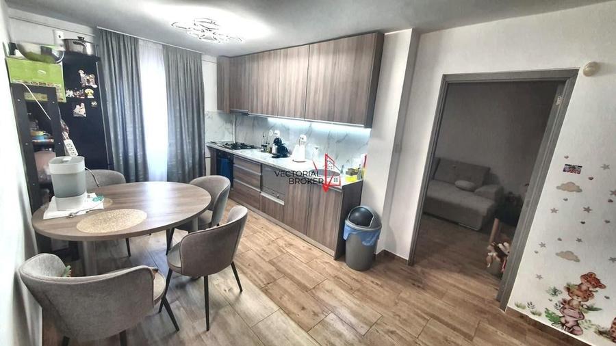 Apartament decomandat, hol H, 2 bai. 2 balcoane Colentina Maior V.Bacila - 1