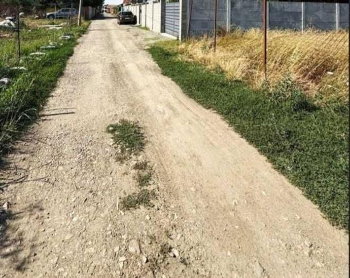 Vand Teren Intravilan in Bujac | Cartier Nou | Dotat cu Utilitati - 1