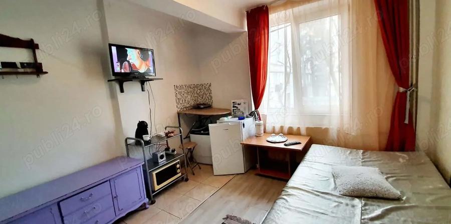 garsoniera universitate - 2