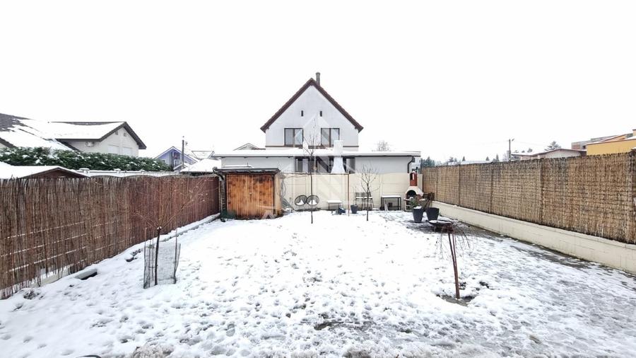 Duplex P+1 cu 4 camere, panouri solare, Dumbravita - 17