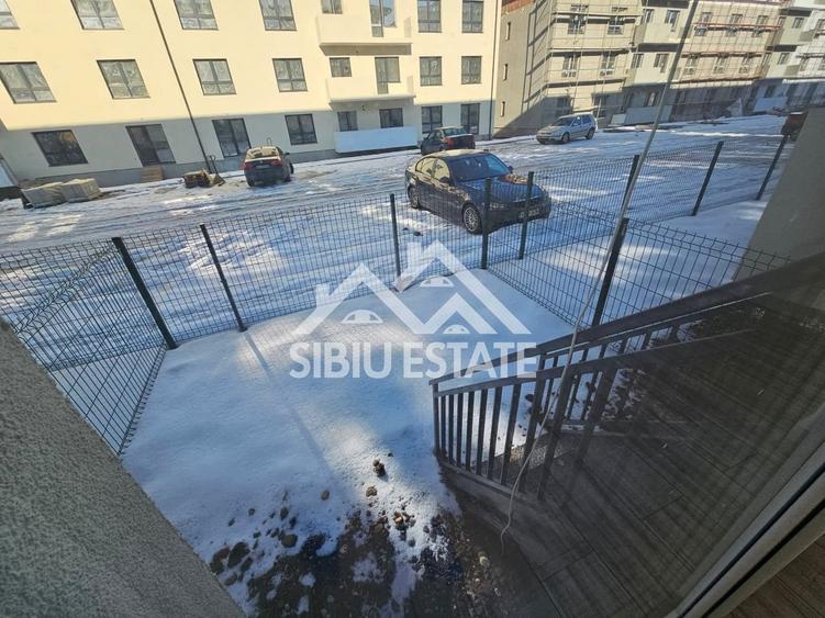 Apartament cu gradina, 3 camere Ready to move - 1