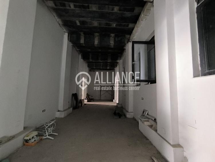 POLICLINICA CU PLATA(cod03) - Spatiu comercial luminos si inalt ! - 12