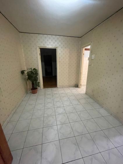 Apartament de vanzare - 12